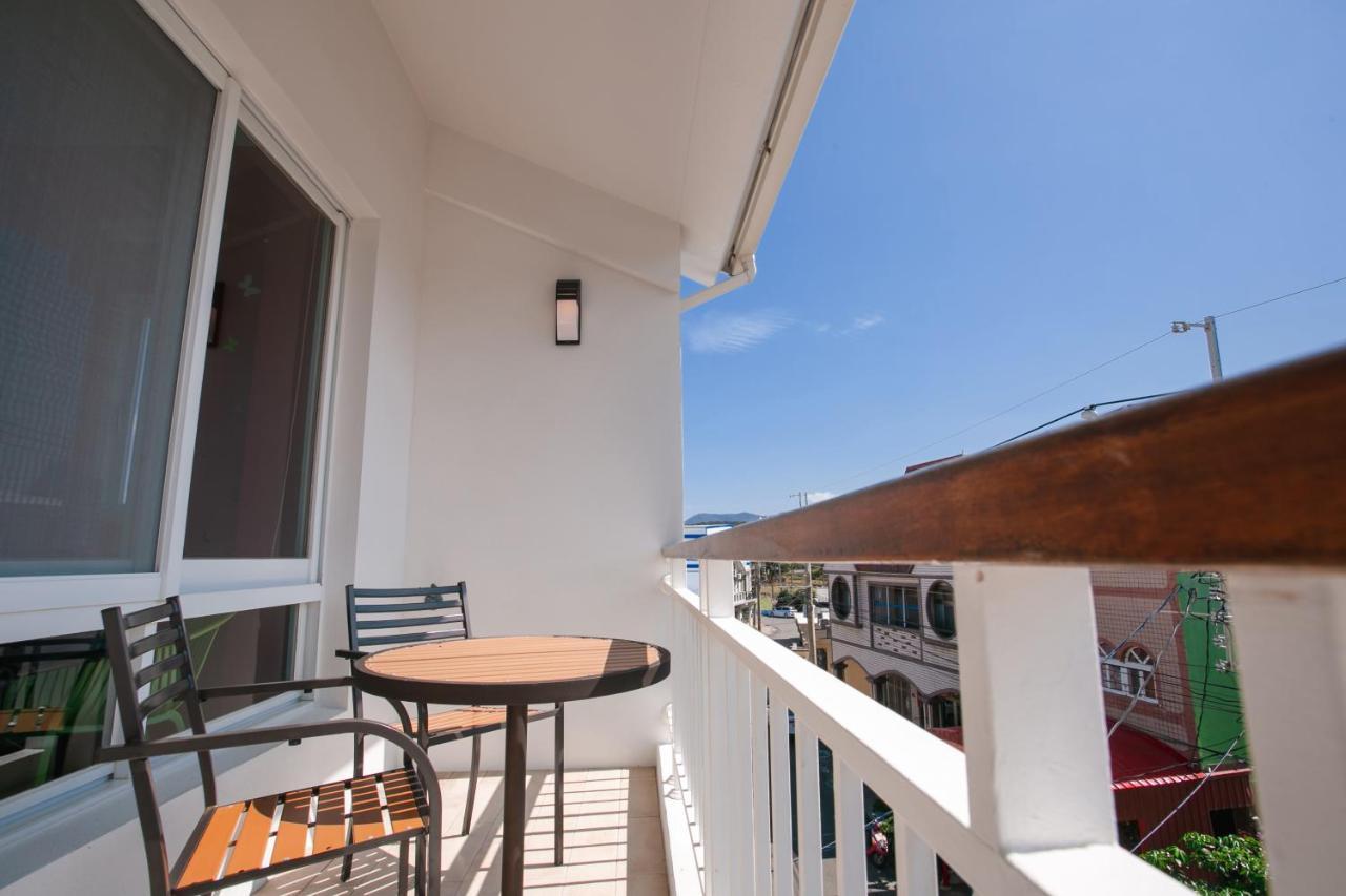 Blue Ocean Sunny Bs Apartment Checheng Bagian luar foto